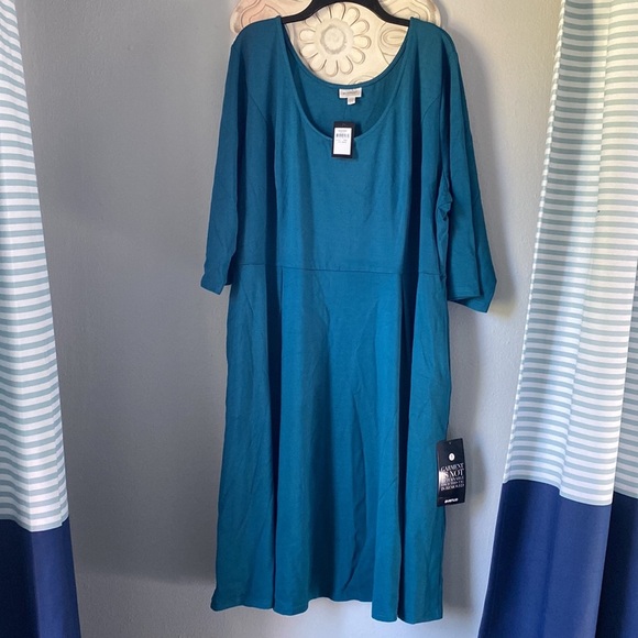 Avenue Women's Plus Demi Skater Dress - 30/32 (4X) - Picture 4 of 7